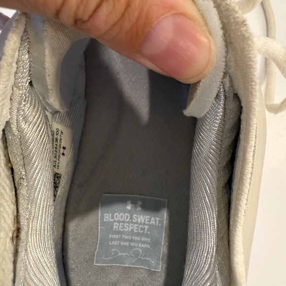 under Armour project rock, white gum, size 10 - Picture 12 of 16